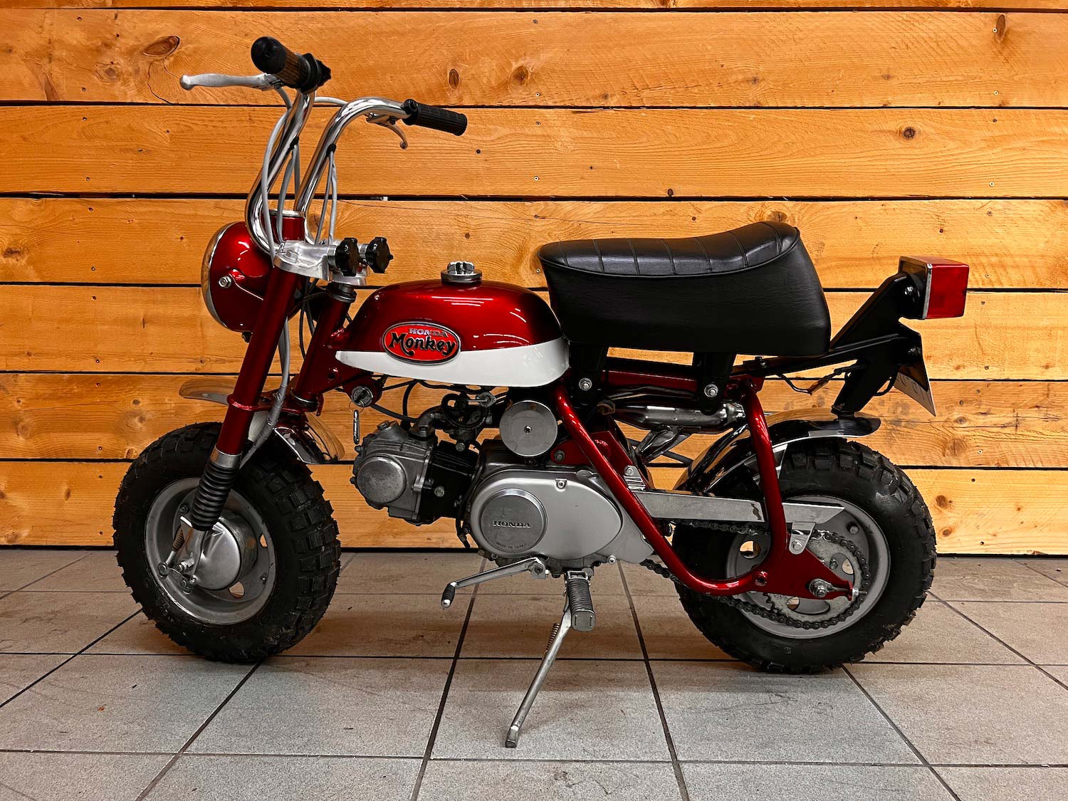Honda_Monkey_Z50_Cezanne_classic_motorcycle_3-163.jpg