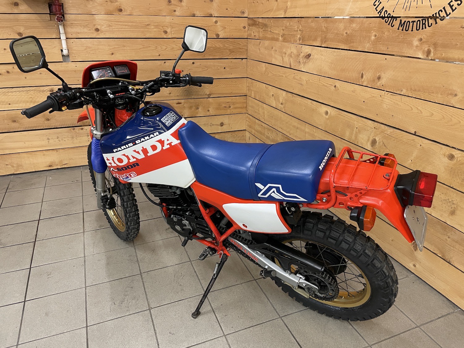 Honda_XL600R_ParisDakar_84_cezanne_classic_motorcycle_10-117.jpg