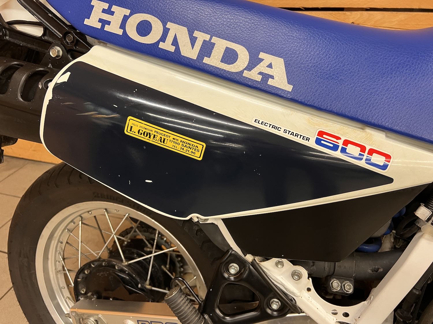 Honda_XL_600_cezanne_classic_2-177.jpg