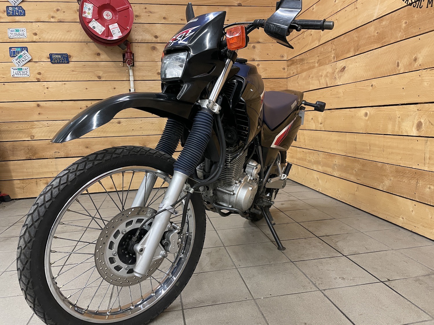Yamaha_XT600_E_cezanne_classic_motorcycle_5-95.jpg
