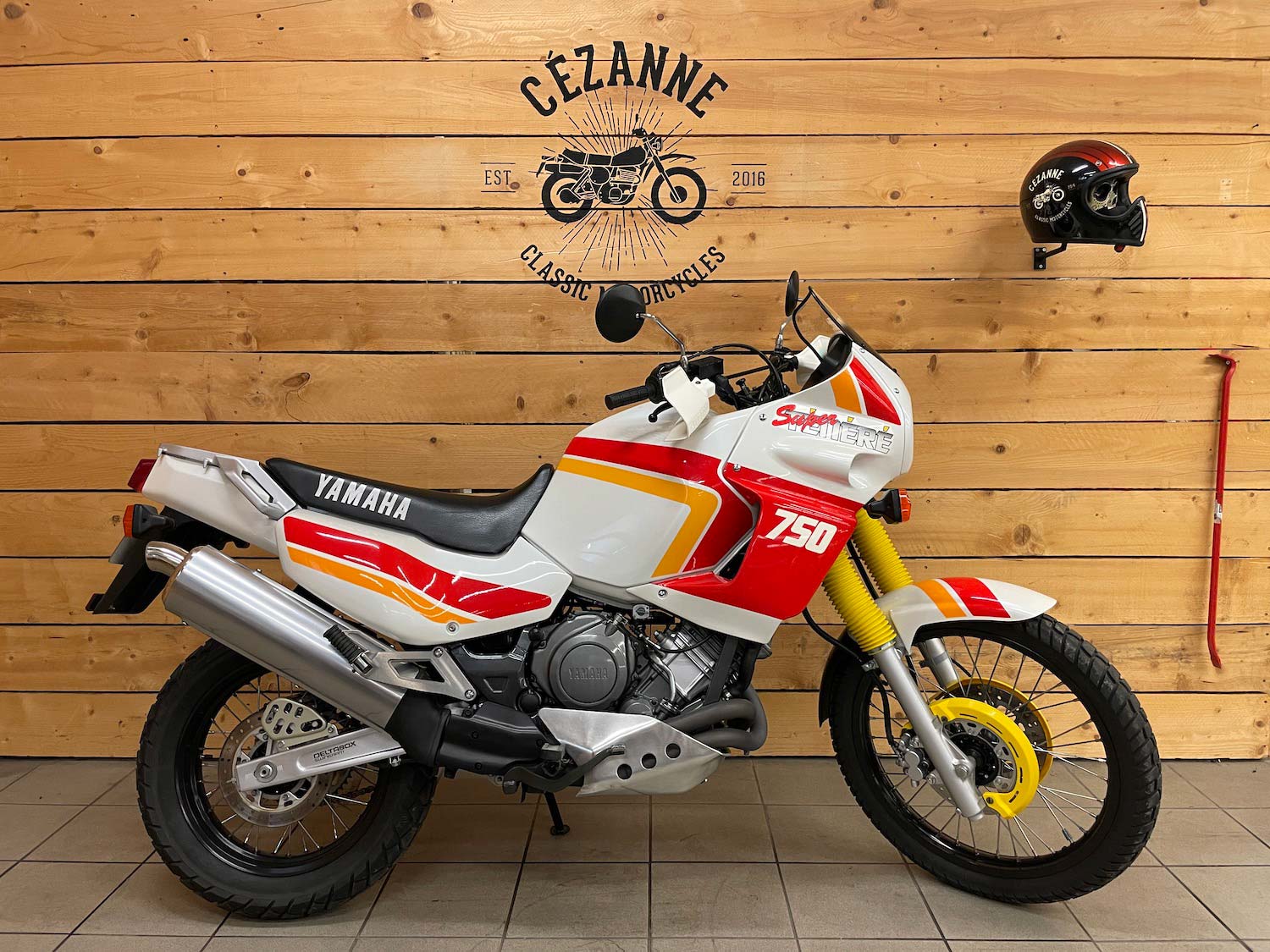 Yamaha_XTZ_750_cezanne_classic_motorcycles_3-142.jpg
