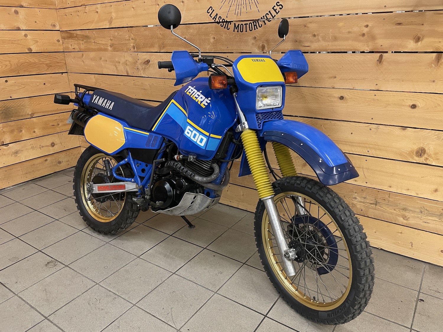 Yamaha_XT_600Z_Tenere_cezanne_classic_motorcycles_1-119.jpg