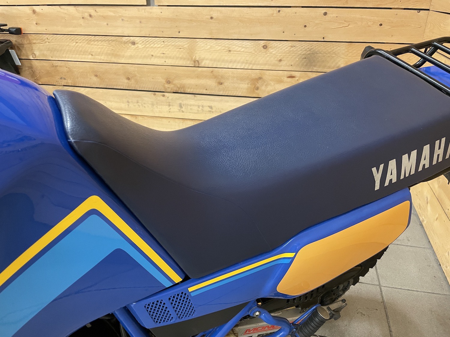 Yamaha_XT_600Z_Tenere_cezanne_classic_motorcycles_6-119.jpg