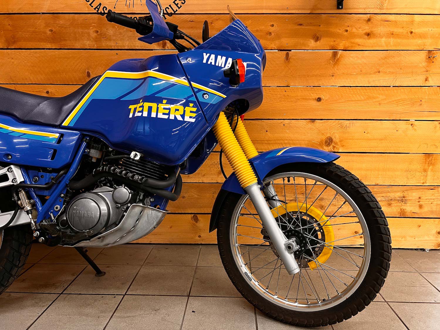 Yamaha_xt600z_Cezanne_classic_motorcycle_1-158.jpg